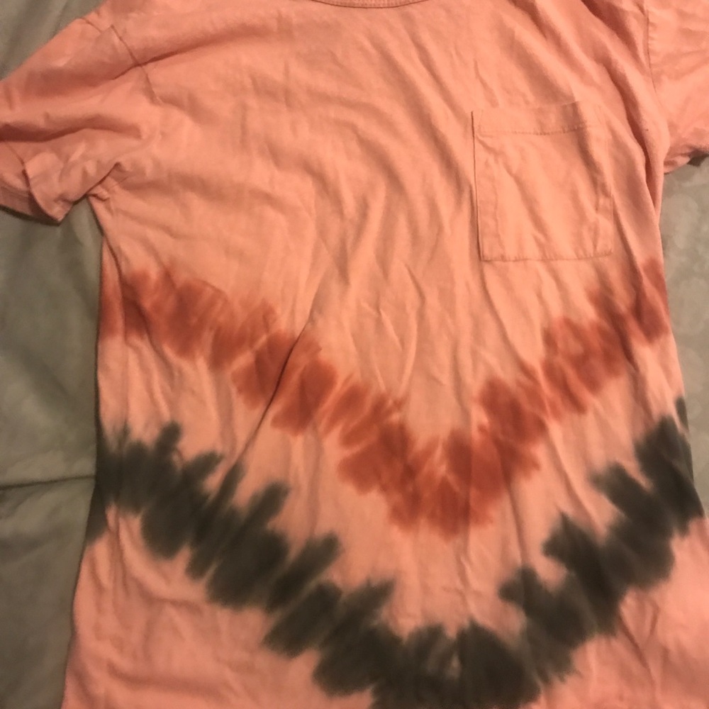 Shirts - Picture 7 of 7